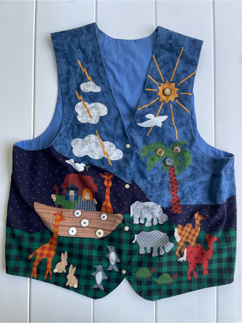 Unbranded Noah’s Arc Button Up Vest, Size XL